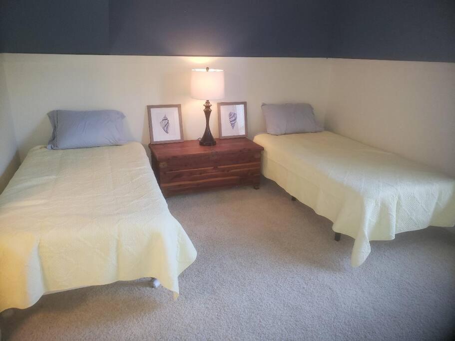 4Br Private Dock, Warm Spring Canal, Kayaks, Canoe Hudson Exterior foto